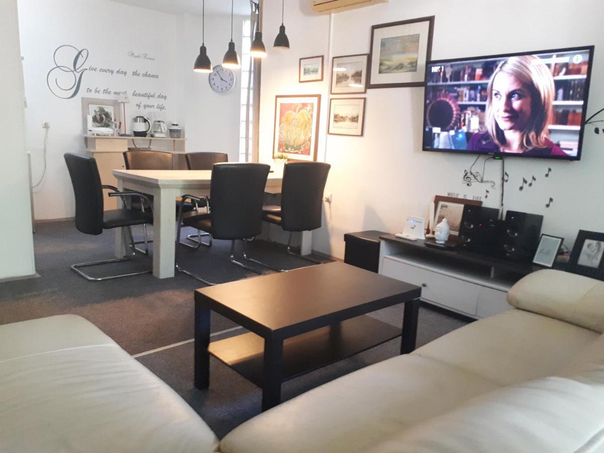 Apartment Iggory Πούλα Εξωτερικό φωτογραφία