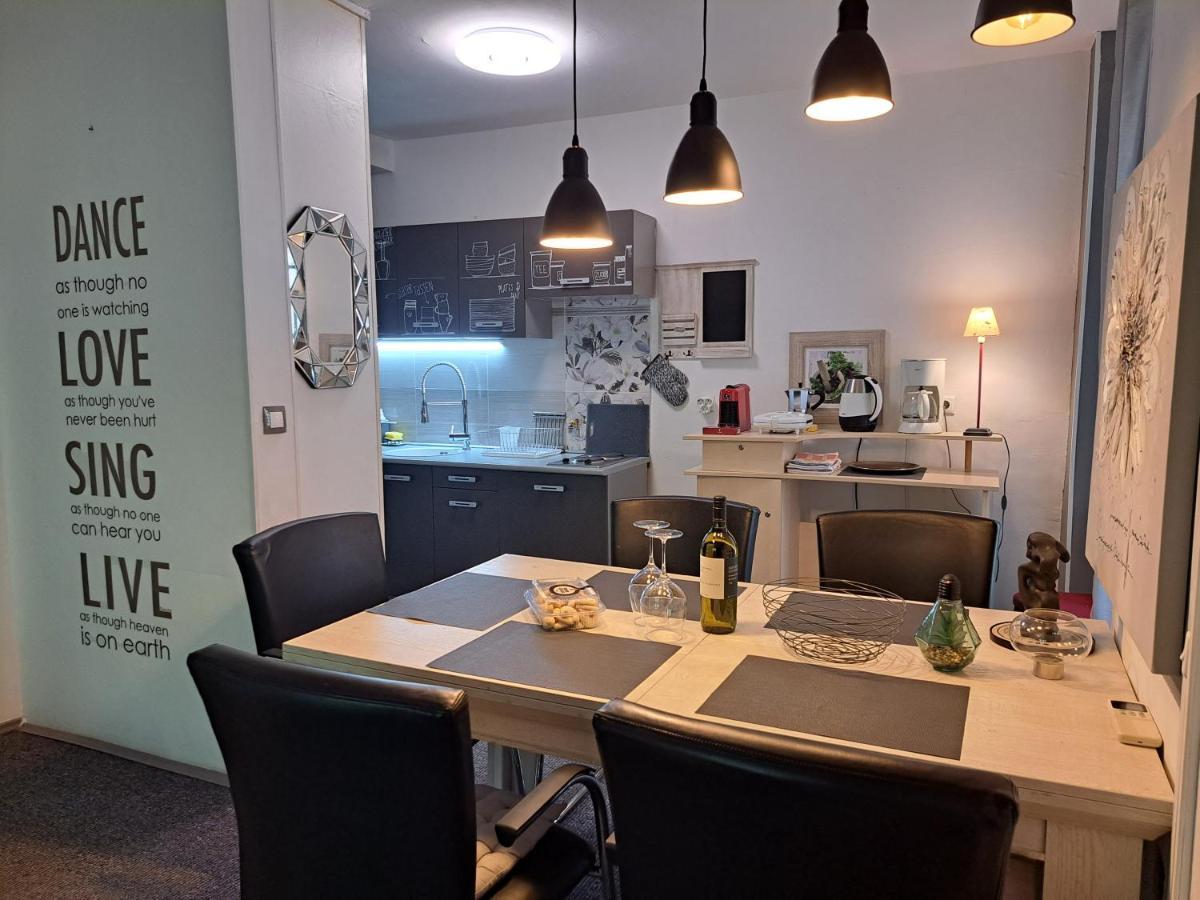 Apartment Iggory Πούλα Εξωτερικό φωτογραφία